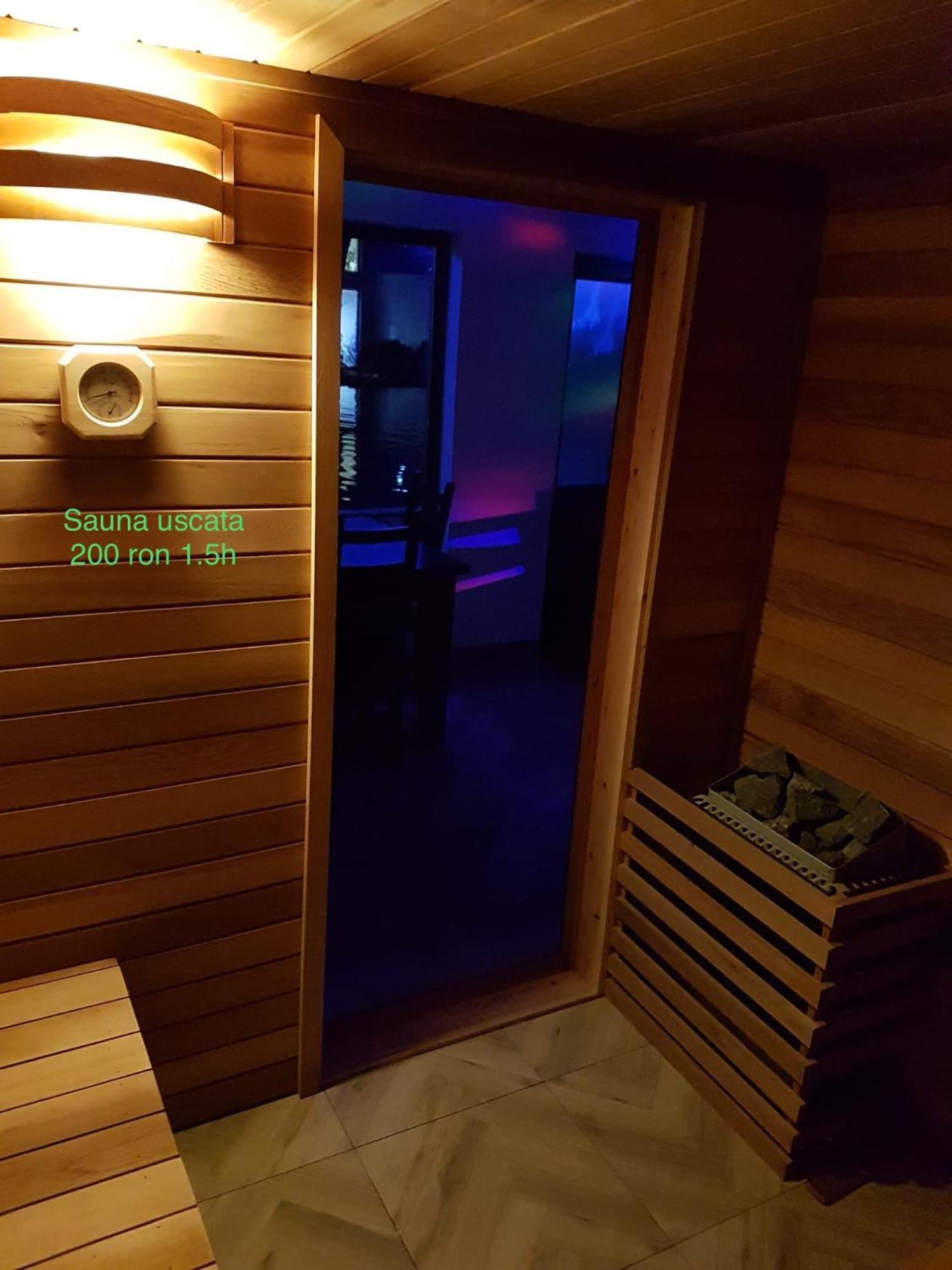 الشقق الفندقية Rîşnovفي  Cedar Crest المظهر الخارجي الصورة